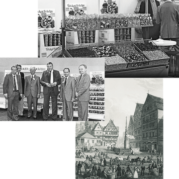 Bildcollage von drei schwarz-weißen Bildern: Rechts oben ein alter Nüsse- und Süßigkeiten Stand. Links mittig ein Gruppenbild von 6 Männern in Anzügen vor einem alten Supermarktregal. Rechts unten ein gezeichnetes Bild eines vorindustriellen Marktplatzes.